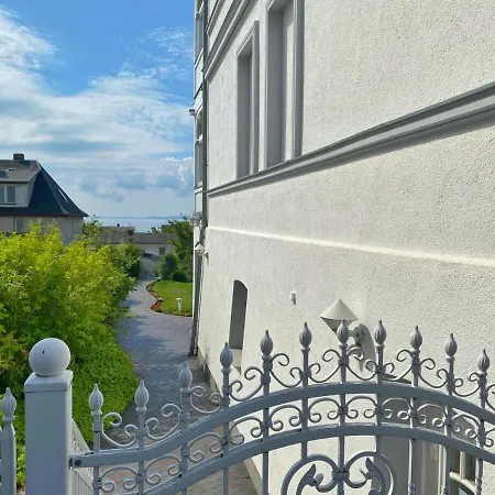 - Anna Anna App 10 Apartment *